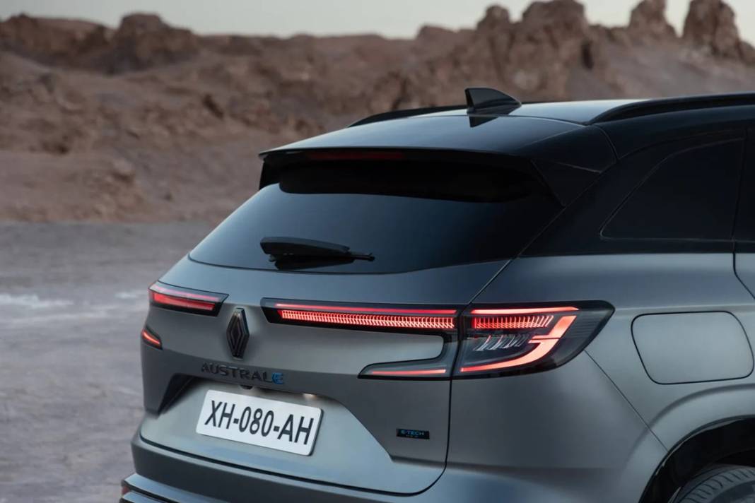 Türkiye'nin en ucuz otomobili olacak! Renault'un uygun fiyatlı modeli piyasaya giriyor: İşte fiyatı... 7